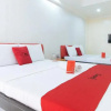 Отель RedDoorz @ DBuilders Rooms Lower Bicutan, фото 7