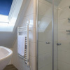 Отель Thatched villa with three bathrooms, on a holiday park surrounded by nature, фото 8