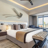 Отель Royalton Blue Waters Montego Bay, An Autograph Collection All Inclusive Resort, фото 5