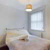 Отель Cheerful 3 bedroom home with free parking and WIFI, фото 5
