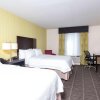 Отель Hampton Inn & Suites Saginaw, фото 21