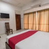 Отель OYO 102 Metro Marine Drive Hotel, фото 16
