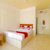 Отель Oyo 921 Hotel Ratu Pantai, фото 6