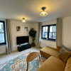 Отель Cosy Oasis in the Heart of Clifton Village, фото 3