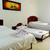 Отель Bananas Hostel, фото 3