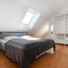 Отель Vienna Roof Top Apartment with Terrace, Parking and AC, фото 3