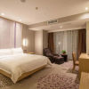 Отель Lavande Hotel(Xuzhou West Exit of High Speed Rail Station Branch), фото 1