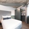 Отель LivinParis - Luxury AC 3 Bedrooms Le Marais I, фото 5