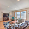 Отель Buena Vista Oasis w/ Mtn Views, 3 Mi to Dtwn!, фото 17