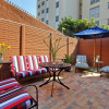 Отель 40 Winks Guest House Green Point Cape Town, фото 17