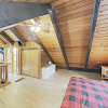 Отель Sparkling Mountain-View Cabin on Corner Lot cabin, фото 1