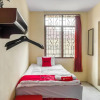 Отель RedDoorz Plus near RSUD Dr. Pirngadi Medan 2 - Hostel, фото 4