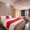 Отель Reddoorz near Tan Son Nhat Golf 2, фото 15