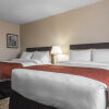 Отель Quality Inn & Suites, фото 2