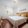 Отель Family Holiday Apartment - Centrally Located - Vale de Parra, фото 3
