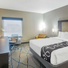 Отель La Quinta Inn & Suites by Wyndham Ponca City, фото 3