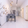 Отель OYO 90183 D' Summit Residence 2bhk, фото 9