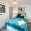 Отель Tudors eSuites Two Bedroom House, фото 5