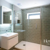 Отель Victoria View - Brand New 2 Bedroom - Parking, фото 7