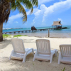 Отель Calmed Beach Front Unit, AC, Wifi, фото 10