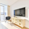 Отель Luxury 2BR - Awesome Views - Ain Dubai, фото 5