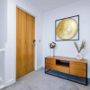 Отель Spacious & Modern 2 Bed Salford Quays Apartment, фото 7