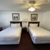 Отель Lake Bluff Inn and Suites, фото 35