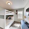 Отель Blue Breeze, 4 Bedrooms, 3 Bathrooms, Sleeps 10, walk to Beach, фото 17