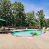 Отель Lake Forest Luxury Log Cabins, фото 14