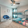 Отель Chic Memphis Home w/ Deck ~ 2 Mi to Dtwn!, фото 5