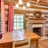 Отель Town Creek Log Cabin, фото 11