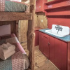 Отель Wilbank's West, 3 Bedrooms, Fireplace, WiFi, HDTV, Sleeps 8, фото 9
