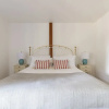 Отель Wolfe by Avantstay 5mins Northstar! w/ Hot Tub, Fireplace, 2 Private Decks!, фото 6