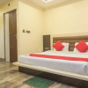 Отель OYO 28105 Hotel Blue Sapphire, фото 21