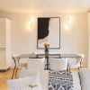 Отель The Battersea Park Place - Amazing 2bdr Flat With Terrace, фото 11