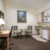 Отель Best Western Golden Spike Inn & Suites, фото 30