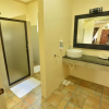 Отель Roz And Angelique's Inn & Suites, фото 18