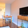Отель Lovely 1 Bedroom Apartment Close to Haggerston Station, фото 6