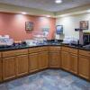 Отель Paynesville Inn And Suites, фото 20