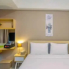 Отель Well Furnished 1BR Grand Kamala Lagoon Apartment, фото 18