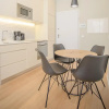 Отель Liiiving - Sweet Sunlight Apartment, фото 15