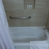 Отель Updated Studio w Full Kitchen Spacious Living Room by RedAwning - Save 20% on 7+ Nights!, фото 20