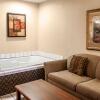 Отель Comfort Suites, фото 3