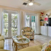 Отель Breezy Bungalow by Avantstay Close 2 Zachary Taylor State Park & Beach w/ Shared Pool Week Long Stay, фото 20