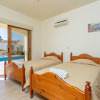 Отель Hector Beach Villa Large Private Pool Walk to Beach Sea Views A C Wifi Car Not Required - 2111, фото 4