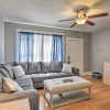 Отель Beautiful Galveston Apt w/ Deck < 3 Mi to Dtwn!, фото 5