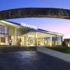 Отель Novotel Banjarmasin Airport в Мартапуре