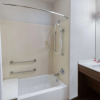 Отель Microtel Inn & Suites by Wyndham College Station, фото 7