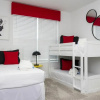 Отель Beautiful Spacious House Near Themed Parks, фото 15