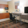 Отель Holiday Inn Express And Suites Elk Grove Central, фото 38
